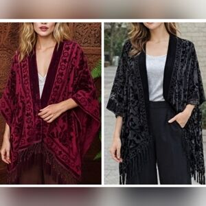 1-0113 *Boutique* Burnout Bohemian Velvet Kimono Glam with Fringe Floral Pattern